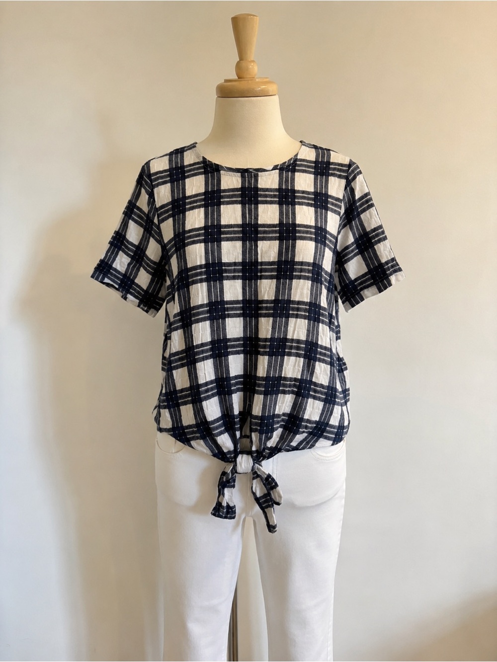 Madewell Short Sleeve Top with Tie Front in Navy & White